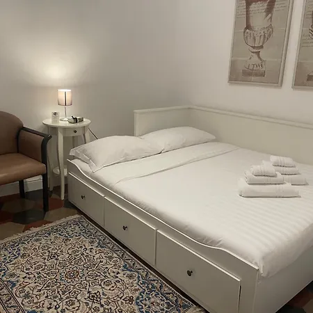 Luxury Navona 아파트 로마